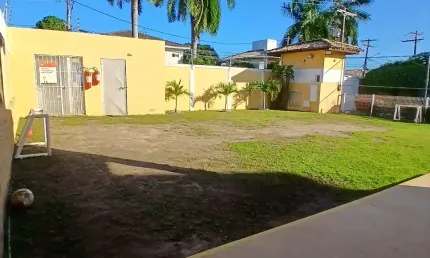 Casa para locação em condomínio fechado, 3/4, suíte, varanda, vaga de garagem