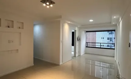 Apartamento para locação, 3/4, 89m2, área de serviço, 02 vagas de garagem.