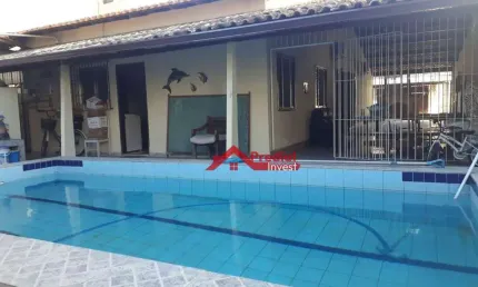 Casa com 3 dormitórios à venda, 300 m² por R$ 740.000,00 - Itaipu - Niterói/RJ