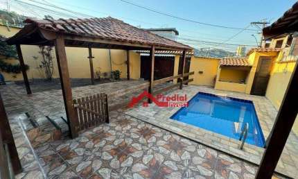 Casa com 3 dormitórios à venda, 390 m² por R$ 347. - Sete Pontes - São Gonçalo/Rio de Janeiro