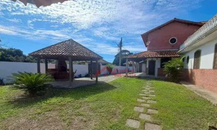 Casa com 5 dormitórios à venda, 242 m² por R$ 670.000,00 - Cordeirinho - Maricá/RJ