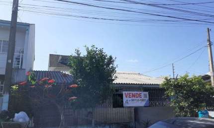 Casa com 2 quartos à venda na Rua Francisco Barbiot, 101, Maracanã, Colombo, 60 m2 por R$ 299.900