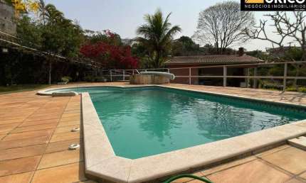 Casa à venda no Condomínio Vale da Santa Fé em Vinhedo/SP