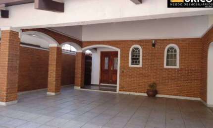 Casa com 4 quartos à venda na Avenida Brasil Norte, --, Vila Frezzarin, Americana