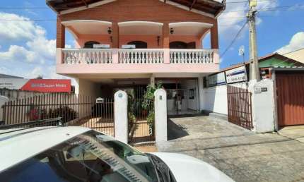 Casa com 3 quartos à venda na Rua Antônio Chicalhone, --, Santo Antônio, Louveira