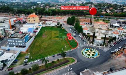 Localização privilegiada para o seu negócio: Lote comercial à venda no Portal de Vinhedo