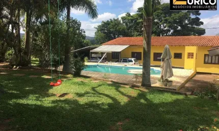 Chácara à venda no bairro Caixa DÁgua em Vinhedo SP