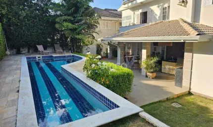 Casa à venda no Condomínio Reserva Colonial em Valinhos/SP