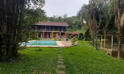 Chácara / sítio com 7 quartos à venda na Avenida Paulo Ferraz dos Reis, --, Santa Clara, Jundiaí