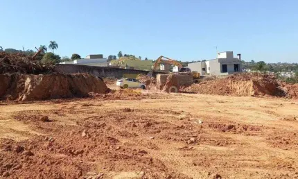 Terreno à venda no Loteamento Residencial Alta Vista em Vinhedo/SP