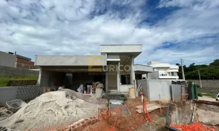 Casa à venda no Condomínio Residencial Villa do Sol em Valinhos/SP