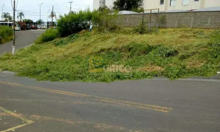 Terreno à venda no LOTEAMENTO PEDRA VERDE em Valinhos/SP