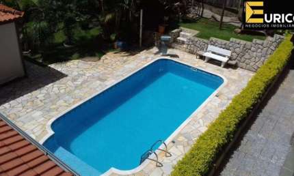 Casa à venda no Condomínio Clube de Campo Valinhos em Valinhos/SP