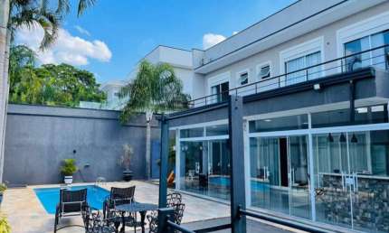 Casa à venda no Condomínio Residencial Querência em Valinhos/SP