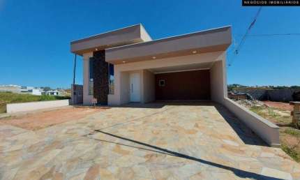Casa à venda no Condomínio Residencial Mont'Alcino em Valinhos/SP