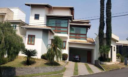Casa à venda no Condomínio Residencial Millennium em Valinhos/SP
