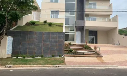 Casa à venda no condomínio vale do itamaracá em valinhos/sp