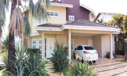 Casa à venda no Condomínio Moinho de Vento em Valinhos/SP