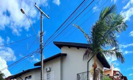 Casa à venda no Condomínio Residencial Mirante do Lenheiro em Valinhos/SP