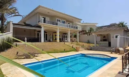 Casa à venda no Condomínio Residencial Monte Carlo em Valinhos/SP