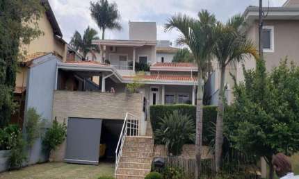 Casa à venda no Condomínio Residencial Millennium em Valinhos/SP