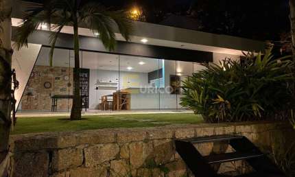Casa em condomínio à venda no Condomínio Residencial Jardim Primavera em Louveira/SP