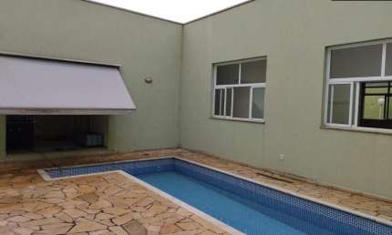 Casa para aluguel no Jardim Paiquere em Valinhos/SP