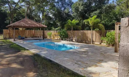 Chácara / sítio com 3 quartos à venda na Rua José Rielli, --, Dois Córregos, Valinhos