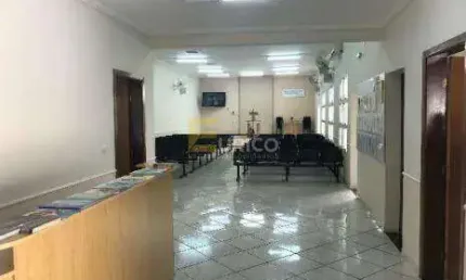 Casa à venda na Avenida dos Estados, --, Vila D'Agostinho, Valinhos
