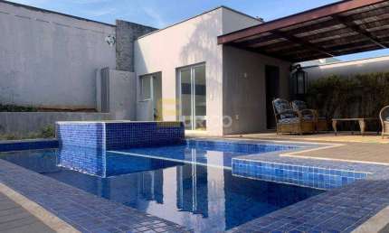 Casa em condomínio à venda no Condomínio Zurich Dorf em Valinhos/SP