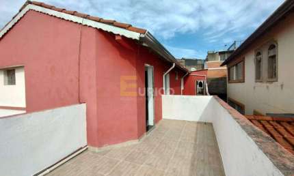 Oportunidade Única: Vende-se Duas Casas em um Terreno no bairro Eloy Chaves Jundiaí-SP!