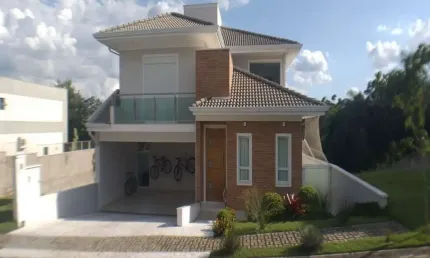 Casa em condomínio à venda no Condomínio Reserva das Palmeiras em Valinhos/SP