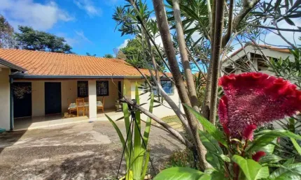 Casa a venda com 03 quartos - Bairro Caixa D´Agua em Vinhedo/SP