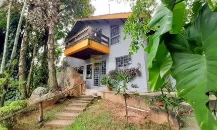 Casa em condomínio para aluguel no Condomínio Vale da Santa Fé em Vinhedo/SP