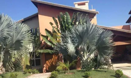 Casa em condomínio à venda no Condomínio Colinas dos Álamos em Valinhos/SP