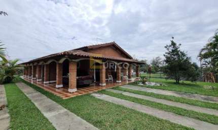 Casa em condomínio à venda no Condomínio Ville Chamonix em Itatiba/SP