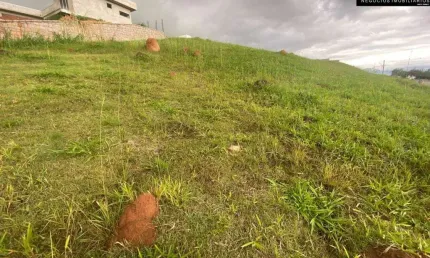 Terreno a venda em condomínio de alto padrão em vinhedo/sp