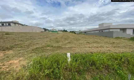 Terreno à venda no condomínio arboretum em vinhedo/sp