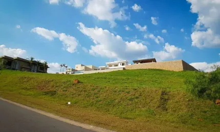 Terreno em Condomínio à venda no Monte Alegre em Vinhedo/SP