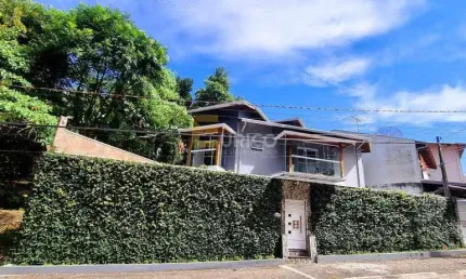 Casa a venda com três quartos sendo duas suítes e amplo quintal no bairro vida nova i em vinhedo interior de são paulo.