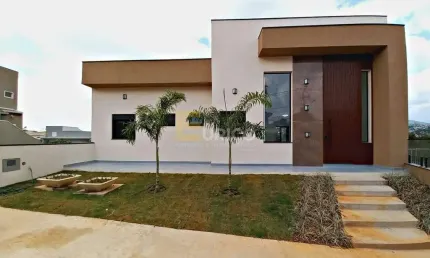 Casa à Venda no Condomínio Villaggio di San Francesco - Jundiaí, São Paulo.