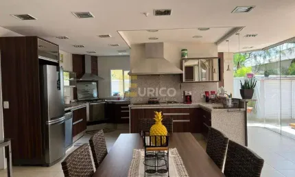 Casa em condomínio à venda no Condomínio Morada das Nascentes em Valinhos/SP