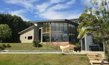 A CASA DOS SONHOS, com 9 quartos, espaçosa e integrada, terreno 4.000m² ; luxo e natureza em harmonia na cidade de Vinhedo interior de SP.