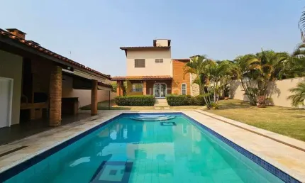 Casa a venda com 04 quartos no Condomínio Marambaia em Vinhedo/SP