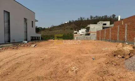 Terreno à venda no condomínio residencial mont'alcino em valinhos/sp