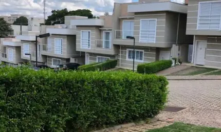 Casa em condomínio à venda no Condomínio Residencial Quinta do Porto em Valinhos/SP