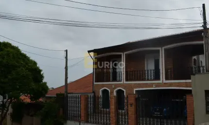 Casa à venda no JARDIM DAS PALMEIRAS em Valinhos/SP