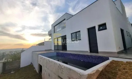 Casa para aluguel no Condomínio Portal do Jequitibá em Valinhos/SP