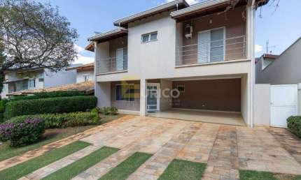 Casa em condomínio à venda no Condomínio Vivenda das Quaresmeiras em Valinhos/SP