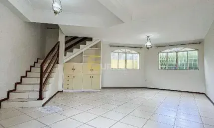 Linda Casa Sobrado para Locação em Jardim Florestal - Jundiaí/SP!
